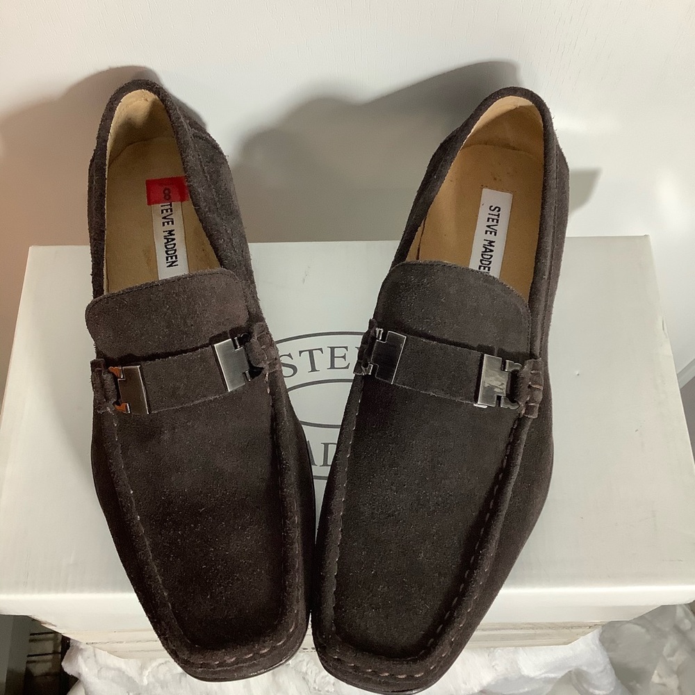 Steve Madden Spectrim Brown Suede Loafers - Picture 4 of 6